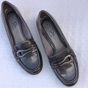 Life Stride Women's Metallic Loafers